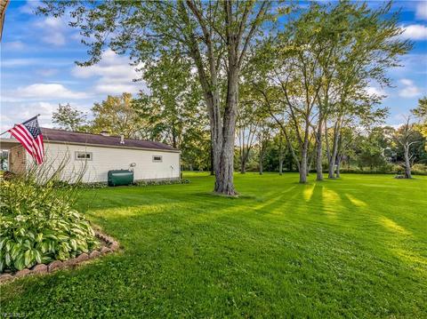 696 Griffith Rd, Akron, OH 44312 photo 32