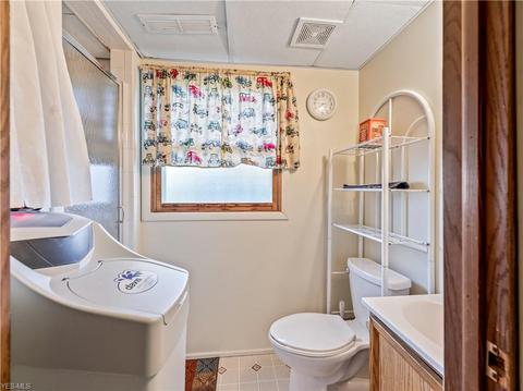 696 Griffith Rd, Akron, OH 44312 photo 22