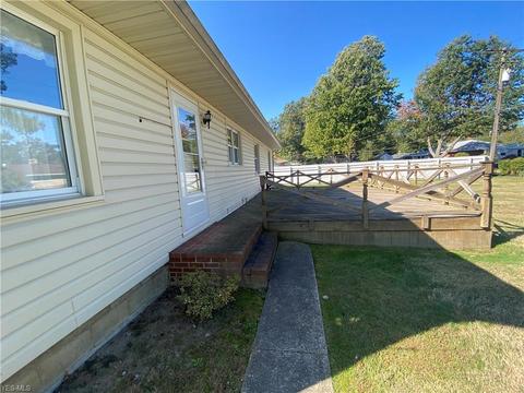3011 Saybula Dr, Ashtabula, OH 44004 photo 3