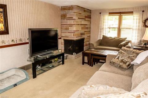 4504 10th St NW, Canton, OH 44708 photo 8