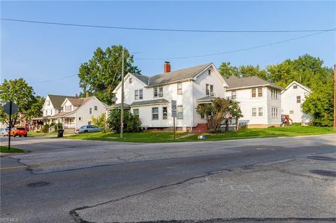 602 E Broad St, Elyria, OH 44035 photo 3