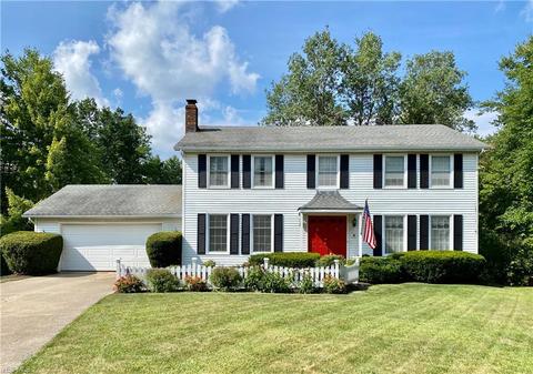 5865 Deer Run Oval, Solon, OH 44139 photo 1