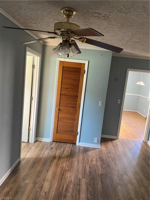 128 Warren Ave, Elyria, OH 44035 photo 14