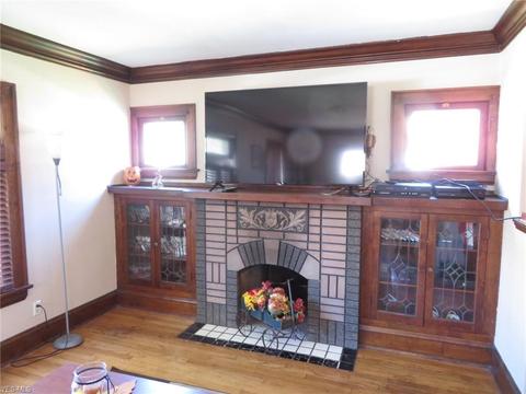 3319 Ingleside Dr, Parma, OH 44134 photo 5