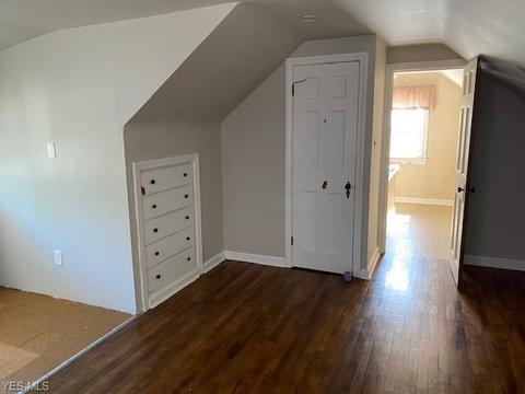 1711 E 291st St, Wickliffe, OH 44092 photo 9
