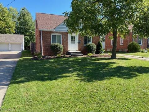 1711 E 291st St, Wickliffe, OH 44092 photo 1
