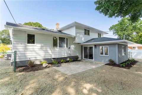 1000 E Decker Dr, Seven Hills, OH 44131 photo 4
