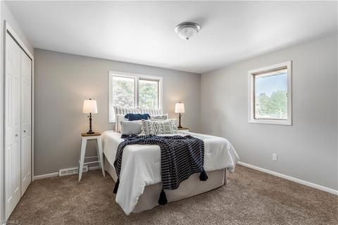 1000 E Decker Dr, Seven Hills, OH 44131 photo 20