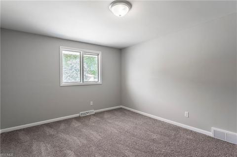 1000 E Decker Dr, Seven Hills, OH 44131 photo 29