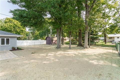 1000 E Decker Dr, Seven Hills, OH 44131 photo 5