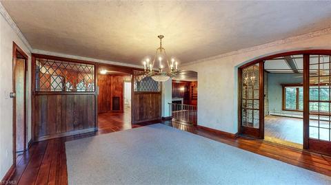 114 Ely Rd, Akron, OH 44313 photo 8