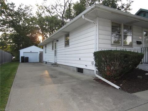 274 Boston Ave, Elyria, OH 44035 photo 15