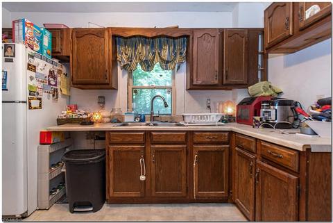 333 Oberlin Rd, Elyria, OH 44035 photo 4