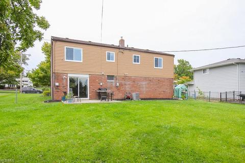 7622 Roeper Rd, Parma, OH 44134 photo 31