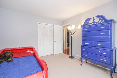7622 Roeper Rd, Parma, OH 44134 photo 15