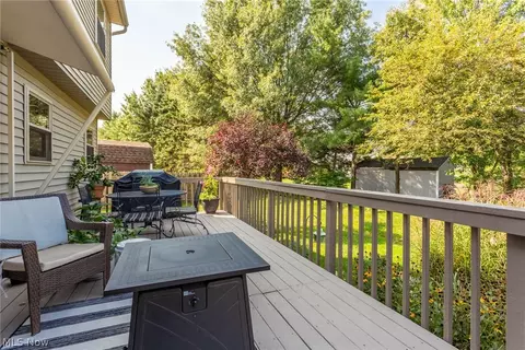 153 Xavier St, Elyria, OH 44035 photo 24