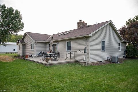 144 Railroad St, Lagrange, OH 44050 photo 7