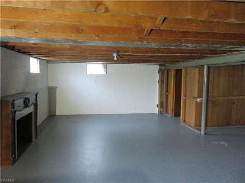1122 Runge Ave, Struthers, OH 44471 photo 15