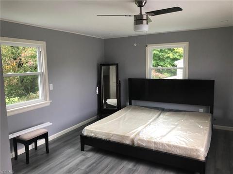 1122 Runge Ave, Struthers, OH 44471 photo 11