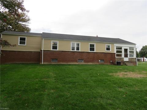 1122 Runge Ave, Struthers, OH 44471 photo 25