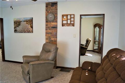 403 Murray Ave, Minerva, OH 44657 photo 7