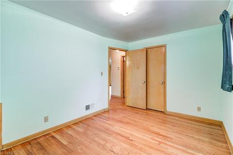 2313 E 290th St, Wickliffe, OH 44092 photo 21