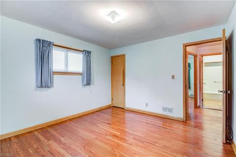 2313 E 290th St, Wickliffe, OH 44092 photo 19