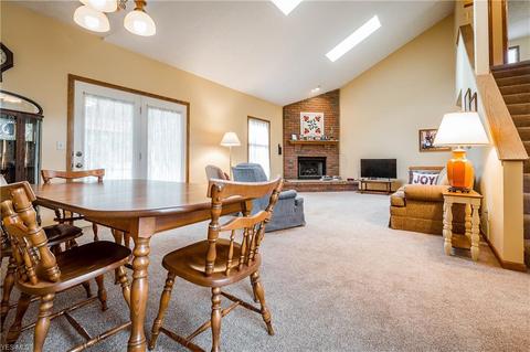 6396 Groton St NW, Canton, OH 44708 photo 10