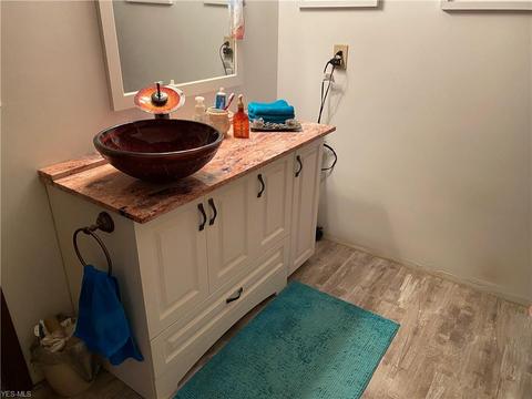 9000 Oberlin Rd, Elyria, OH 44035 photo 11