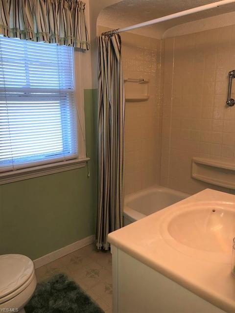 9209 Beech Ave, Brooklyn, OH 44144 photo 9