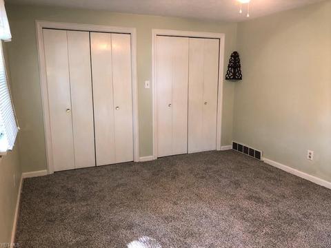 9209 Beech Ave, Brooklyn, OH 44144 photo 12