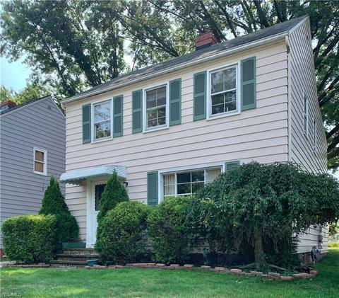 9209 Beech Ave, Brooklyn, OH 44144 photo 1