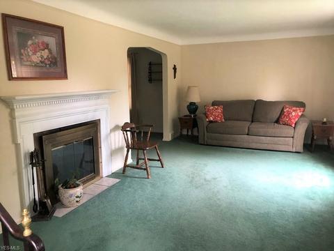 9209 Beech Ave, Brooklyn, OH 44144 photo 5