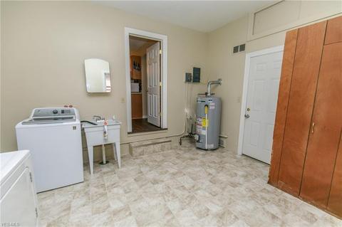 6039 Baetz Ct, Elyria, OH 44035 photo 26