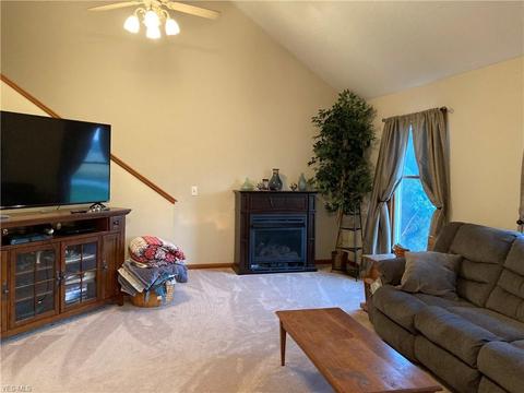 8103 Darrow Rd, Huron, OH 44839 photo 4