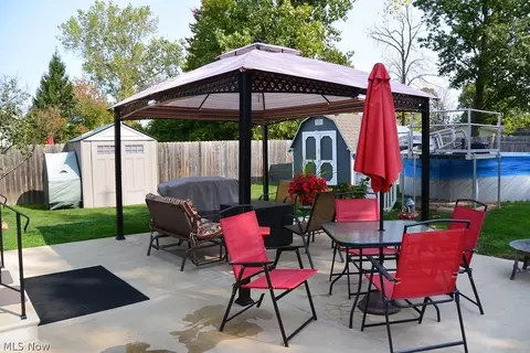 336 Horseshoe Dr, Lagrange, OH 44050 photo 32