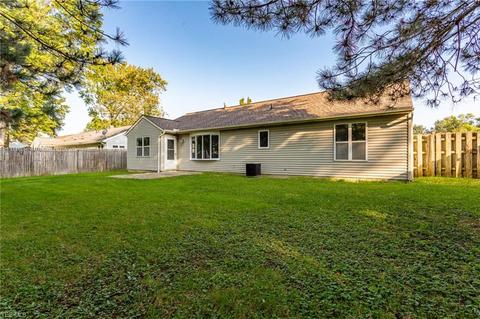 453 Auburn St, Elyria, OH 44035 photo 16