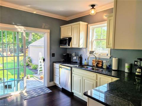 2115 W 10th St, Ashtabula, OH 44004 photo 7