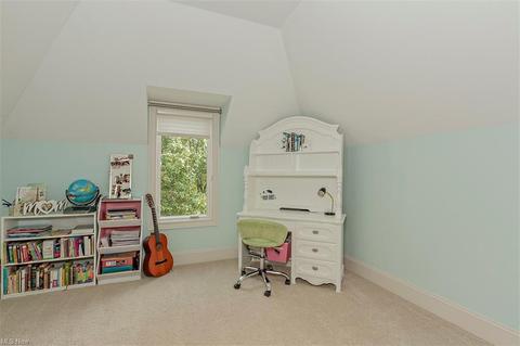 7234 Castle Pine Dr, Solon, OH 44139 photo 25
