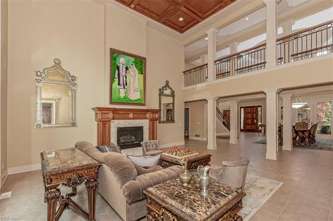 7234 Castle Pine Dr, Solon, OH 44139 photo 8