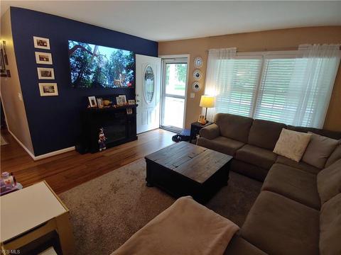 137 Samuel St, Elyria, OH 44035 photo 8