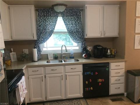 137 Samuel St, Elyria, OH 44035 photo 17