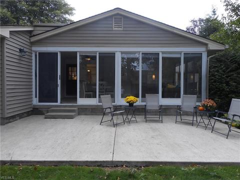 827 Edenridge Dr, Boardman, OH 44512 photo 2