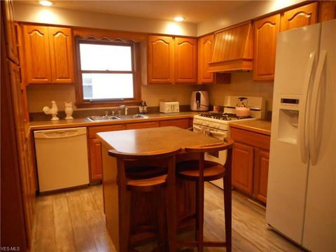 827 Edenridge Dr, Boardman, OH 44512 photo 6