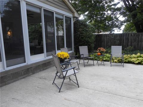 827 Edenridge Dr, Boardman, OH 44512 photo 4