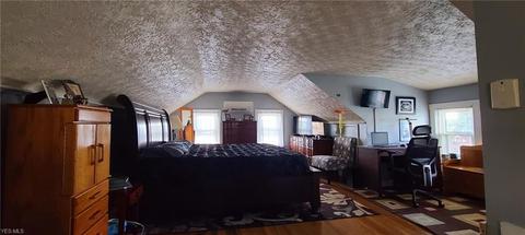 327 E Kline St, Girard, OH 44420 photo 13