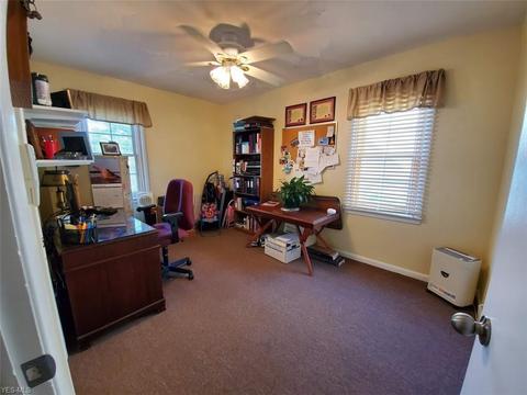 15517 Ramage Ave, Maple Heights, OH 44137 photo 9