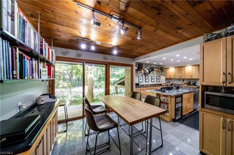 883 Old Spring Rd, Copley, OH 44321 photo 15