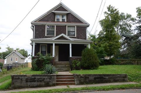 63 Eber Ave, Akron, OH 44305 photo 1