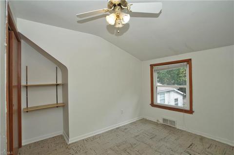 407 E 266th St, Euclid, OH 44132 photo 25